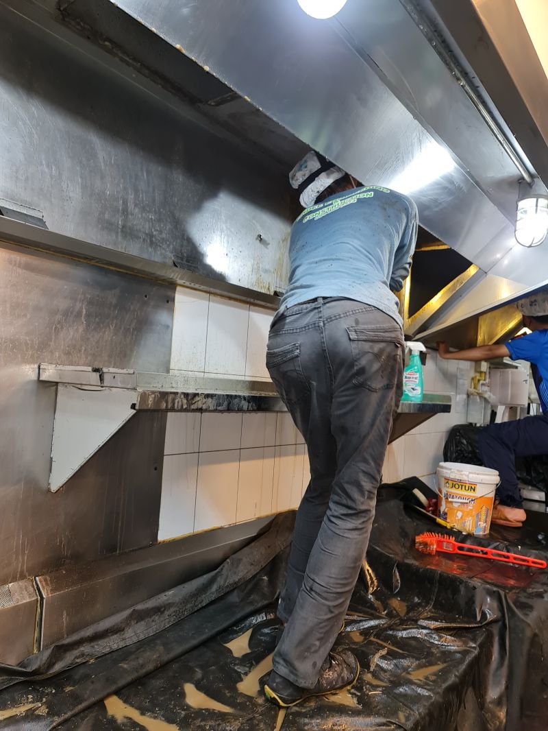 11 - https://ล้างทําความสะอาดฮู้ดดูดควันภูเก็ต.com | หจก. สเตนเลสเซอร์วิส บริการล้างฮู้ดดูดควัน ทำความสะอาดท่อดูดควันและโบลเวอร์แบบครบวงจร โดยทีมช่างผู้เชี่ยวชาญประสบการณ์กว่า 10 ปี รับประกันผลงานและความพึงพอใจ