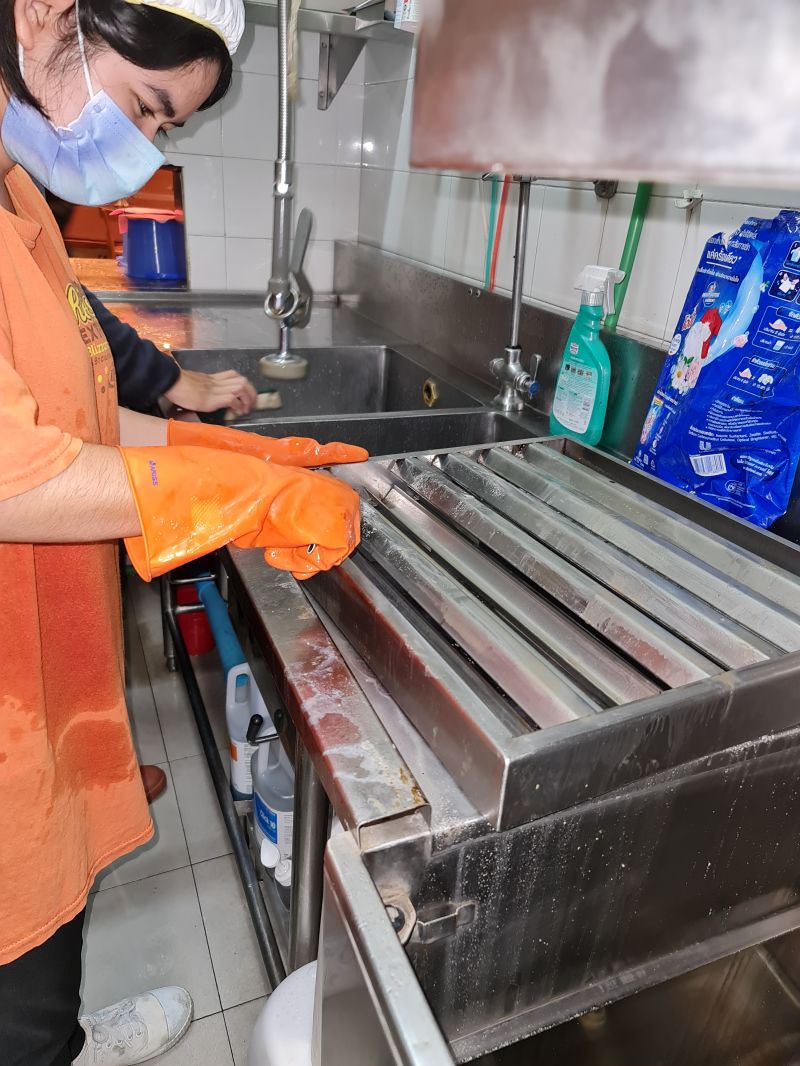 25 - https://ล้างทําความสะอาดฮู้ดดูดควันภูเก็ต.com | หจก. สเตนเลสเซอร์วิส บริการล้างฮู้ดดูดควัน ทำความสะอาดท่อดูดควันและโบลเวอร์แบบครบวงจร โดยทีมช่างผู้เชี่ยวชาญประสบการณ์กว่า 10 ปี รับประกันผลงานและความพึงพอใจ