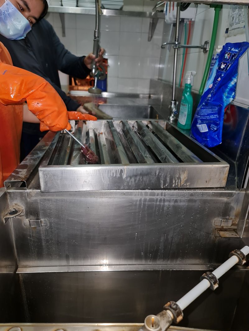 26 - https://ล้างทําความสะอาดฮู้ดดูดควันภูเก็ต.com | หจก. สเตนเลสเซอร์วิส บริการล้างฮู้ดดูดควัน ทำความสะอาดท่อดูดควันและโบลเวอร์แบบครบวงจร โดยทีมช่างผู้เชี่ยวชาญประสบการณ์กว่า 10 ปี รับประกันผลงานและความพึงพอใจ