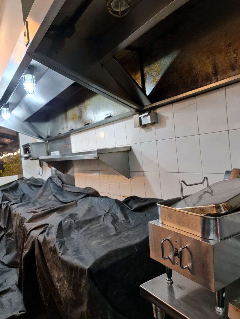 5 - https://ล้างทําความสะอาดฮู้ดดูดควันภูเก็ต.com | หจก. สเตนเลสเซอร์วิส บริการล้างฮู้ดดูดควัน ทำความสะอาดท่อดูดควันและโบลเวอร์แบบครบวงจร โดยทีมช่างผู้เชี่ยวชาญประสบการณ์กว่า 10 ปี รับประกันผลงานและความพึงพอใจ