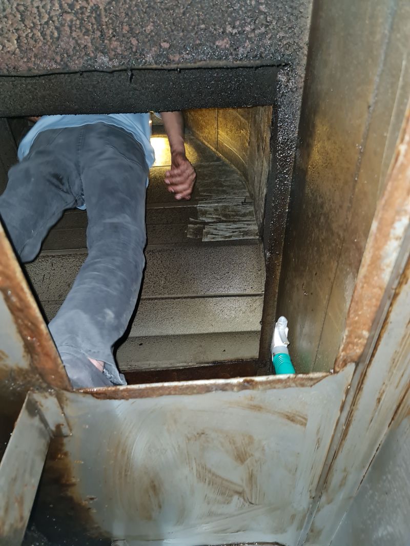 9 - https://ล้างทําความสะอาดฮู้ดดูดควันภูเก็ต.com | หจก. สเตนเลสเซอร์วิส บริการล้างฮู้ดดูดควัน ทำความสะอาดท่อดูดควันและโบลเวอร์แบบครบวงจร โดยทีมช่างผู้เชี่ยวชาญประสบการณ์กว่า 10 ปี รับประกันผลงานและความพึงพอใจ